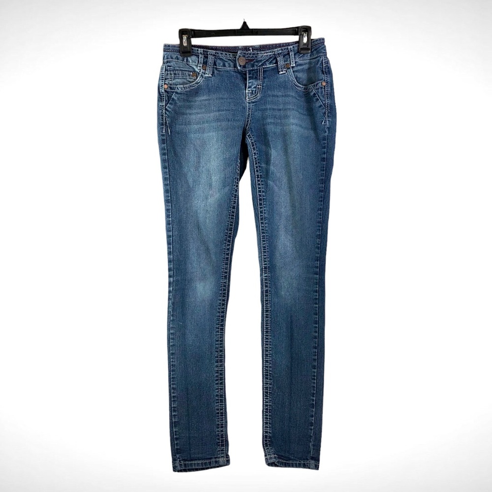 Jade Jeans Women’s 5/6 Straight Skinny Embroidered Thick Stitch Stretch Denim